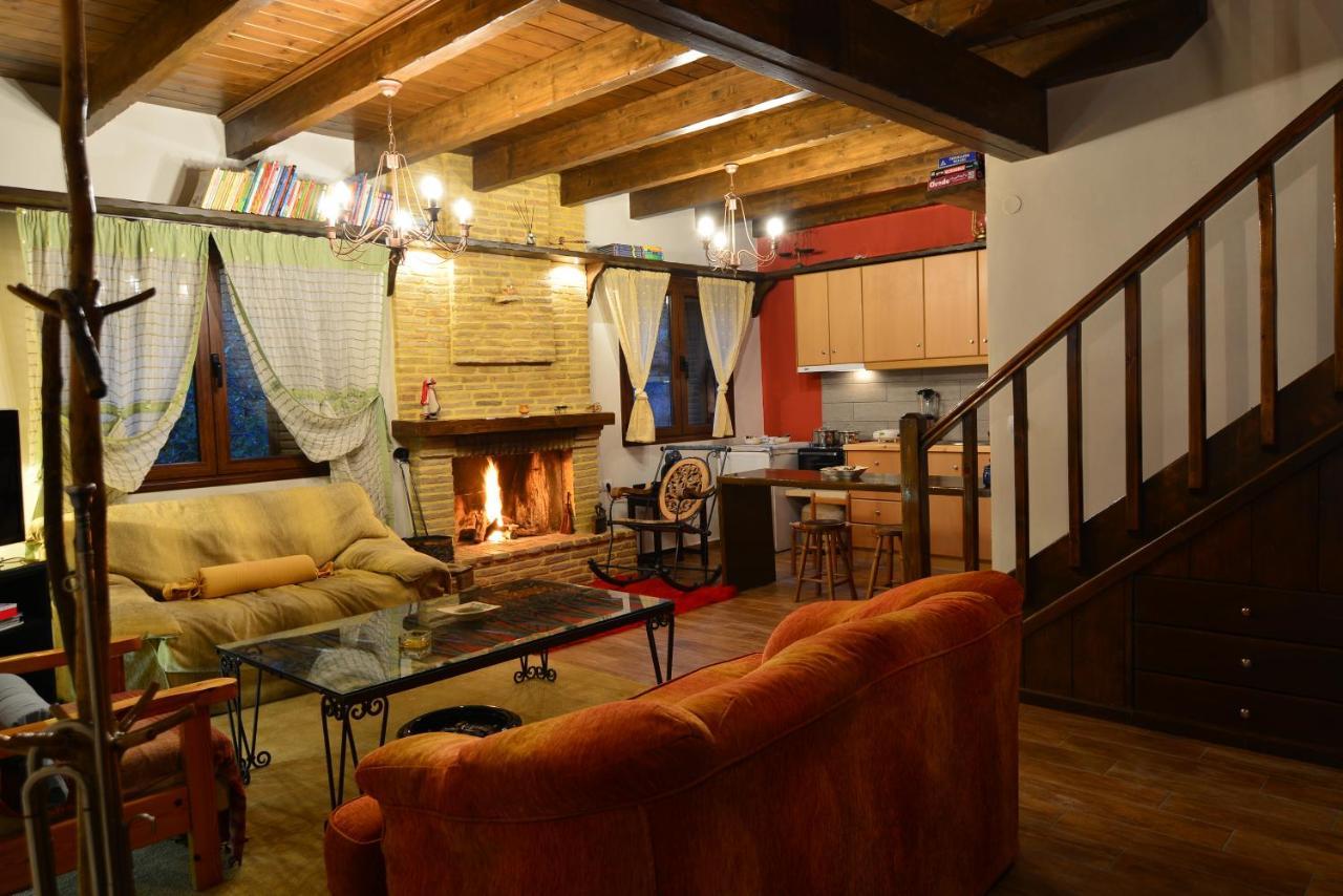 Γήλοφος Villa Ano Trikala Eksteriør bilde